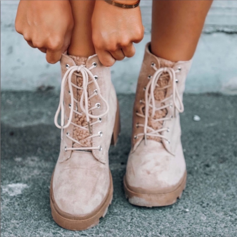 Lace up side zip combat boots~